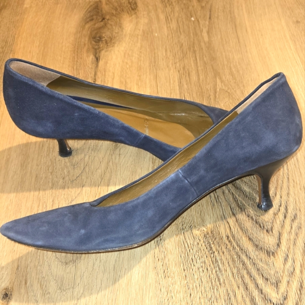 Donald J Pliner Suede Blue-Grey Kitten Heels
